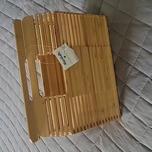 Wooden "IT" bag - new